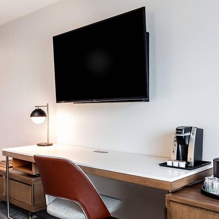 Courtyard By Marriott Anaheim Resort/Convention Center Екстер'єр фото