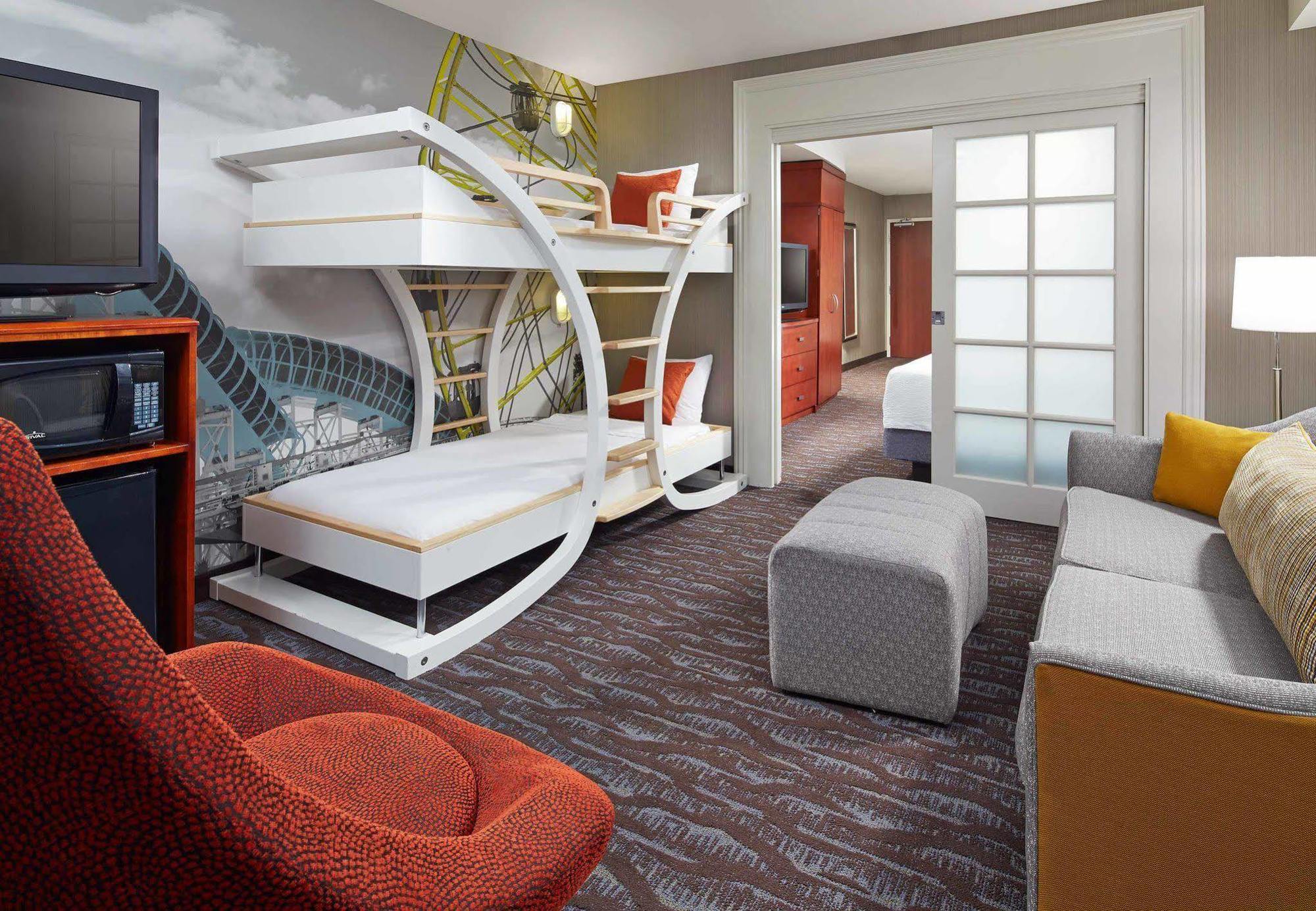 Courtyard By Marriott Anaheim Resort/Convention Center Екстер'єр фото