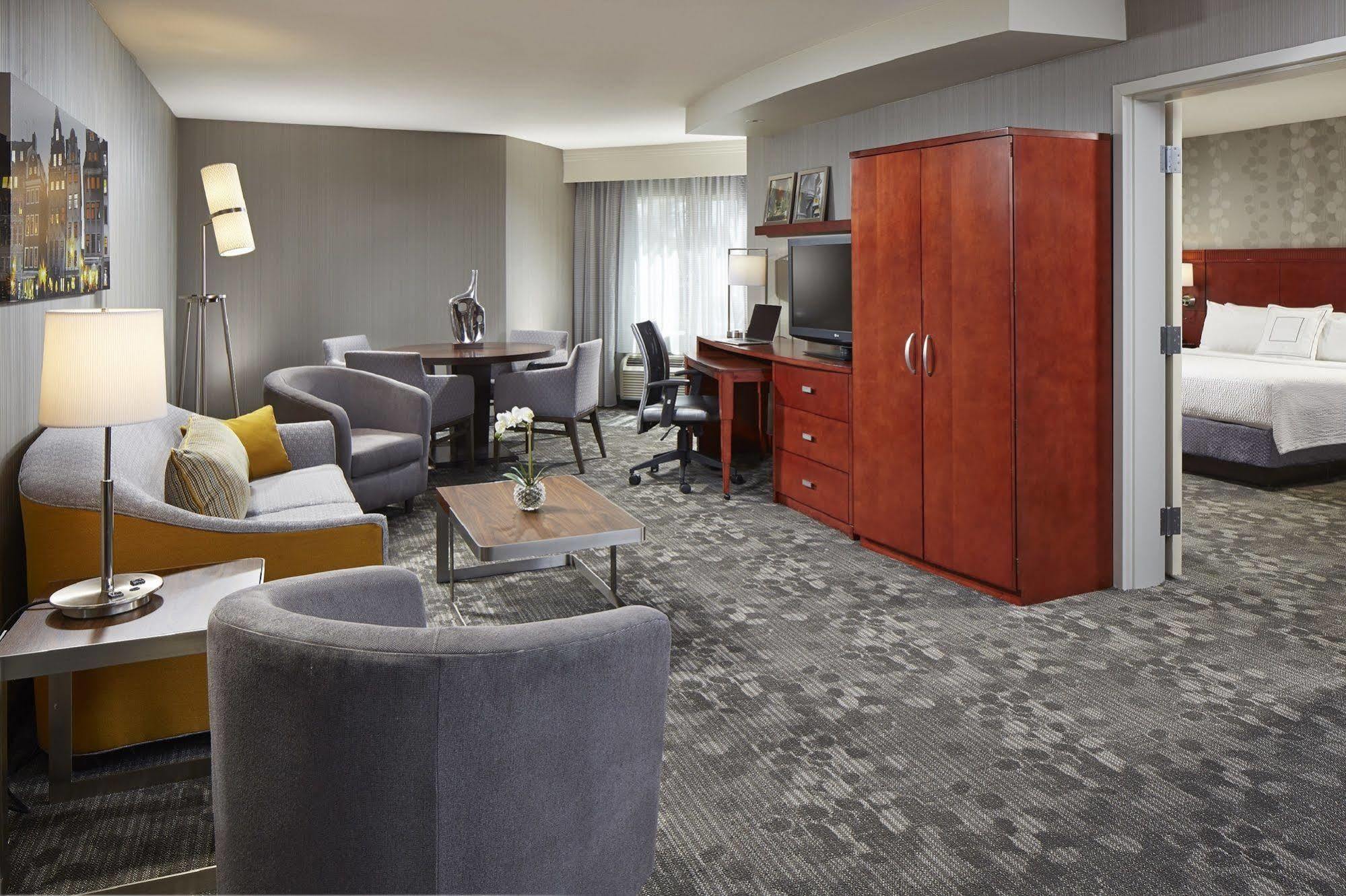 Courtyard By Marriott Anaheim Resort/Convention Center Екстер'єр фото